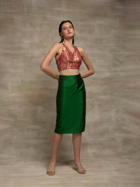 JABRS151929_Goddess_In_Green